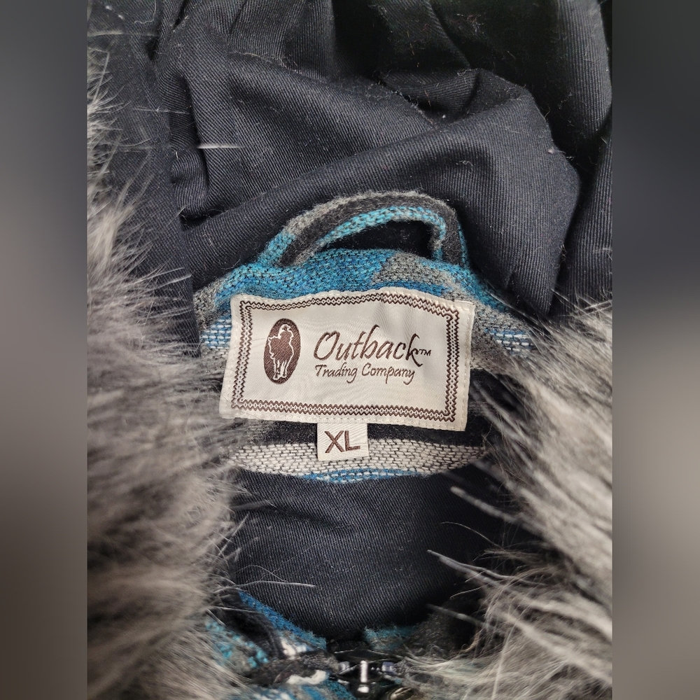 Outback Trading Co Myra Aztec Womens Jacket With Faux Fur Lined Hood Size XL - Picture 3 of 10